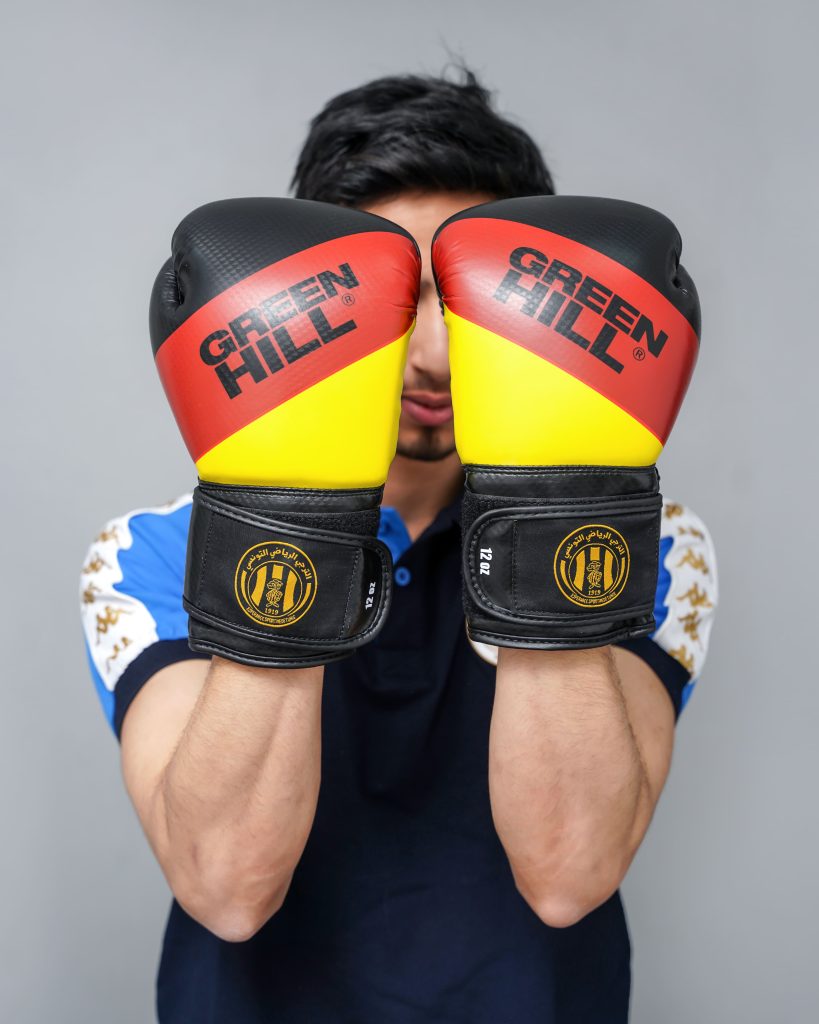 Gants de boxe Espérance Tunis édition Champions League 2022 – design Green Hill rouge jaune noir