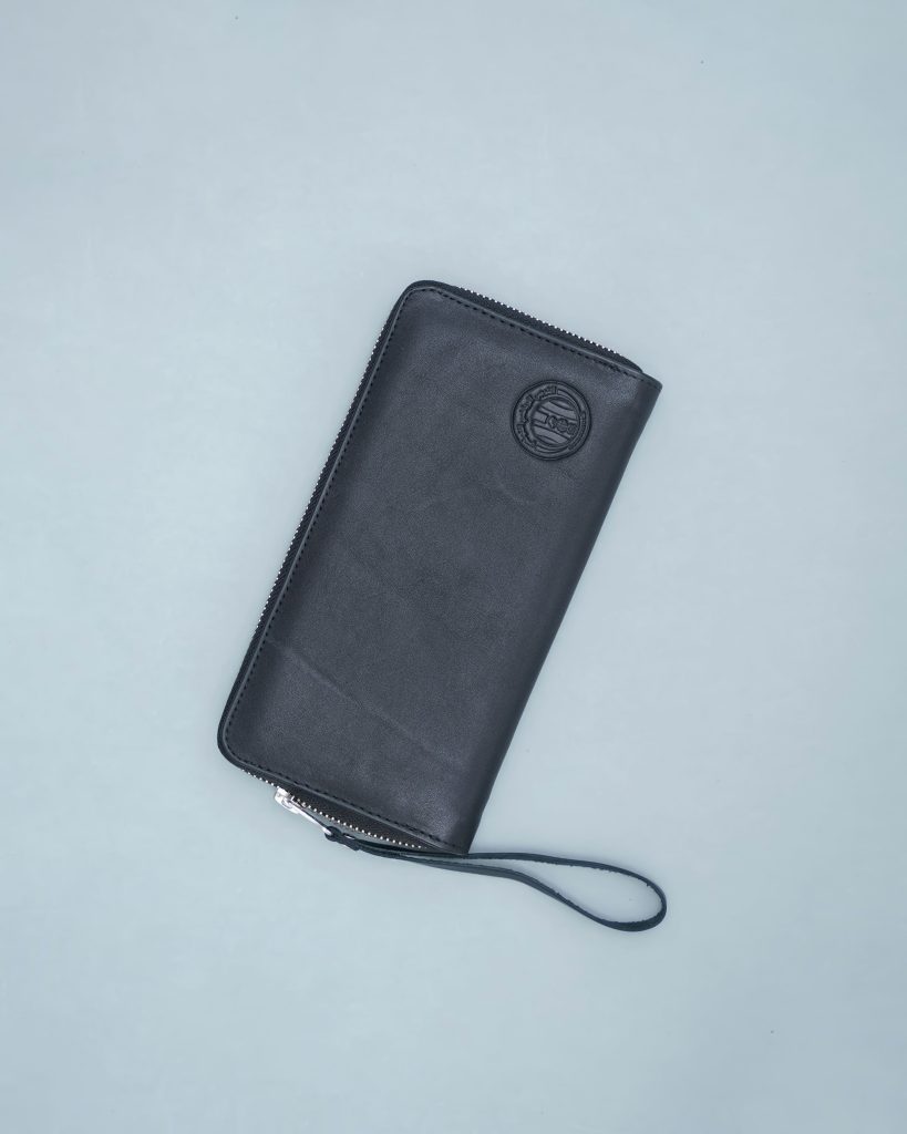 Portefeuille Cuir Luxury Espérance noir avec fermeture zip et logo embossé